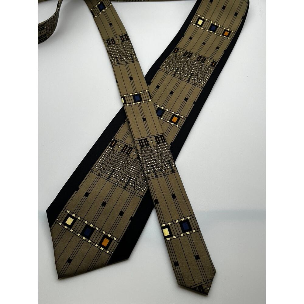 Frank Lloyd Wright Tree of Life Mens Silk Tie Wearable Art - Picture 5 of 7